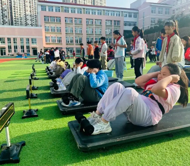 提高体质优良率上继续发力让孩子们拥有健旺体魄心理健康 提高体质优良率上继续发力让孩子们拥有健旺体魄心理健康